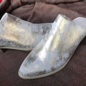 New Gold and white mules size 9